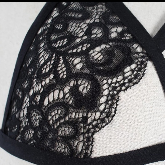 SOLD SOLD SOLD Sheer Black Lace Bra - Picture 3 of 6